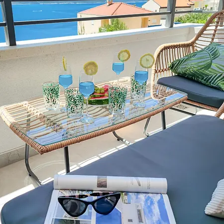 Sunnyside Luxury With Free Parking And Swimming Pool *
