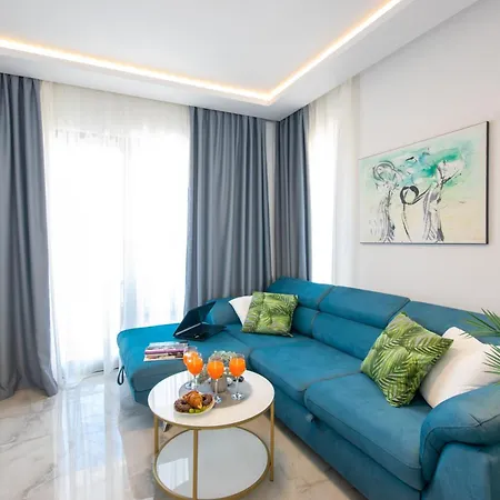 Sunnyside Luxury With Free Parking And Swimming Pool Brela