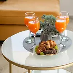 Sunnyside Luxury With Free Parking And Swimming Pool *