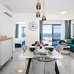 Apartman Sunnyside Luxury With Free Parking And Swimming Pool