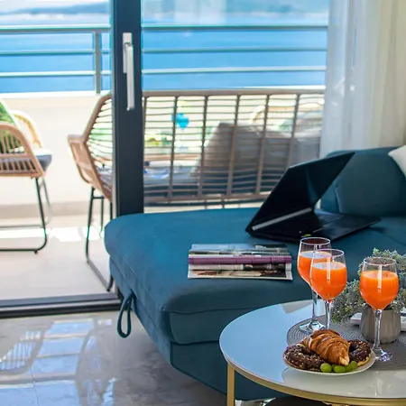 Apartment Sunnyside Luxury With Free Parking And Swimming Pool Brela