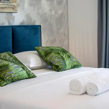 Sunnyside Luxury With Free Parking And Swimming Pool * Brela