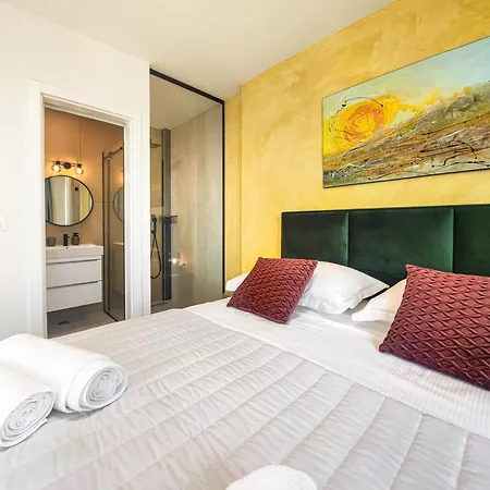 Sunnyside Luxury With Free Parking And Swimming Pool * Brela