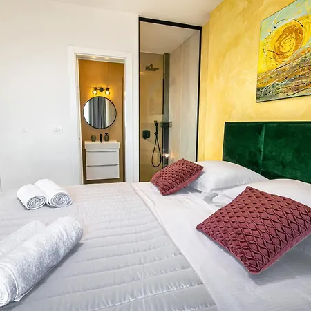 Apartment Sunnyside Luxury With Free Parking And Swimming Pool Brela