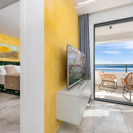 Appartement Sunnyside Luxury With Free Parking And Swimming Pool Brela