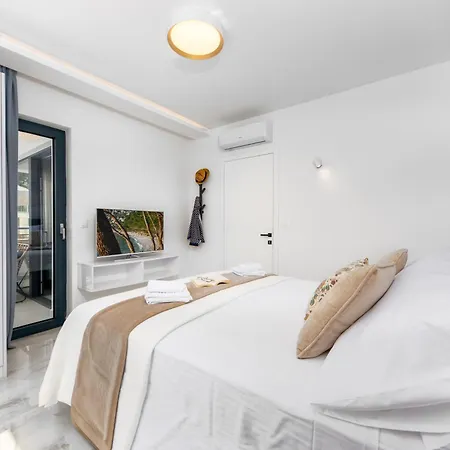 Appartement Sunnyside Luxury With Free Parking And Swimming Pool Brela