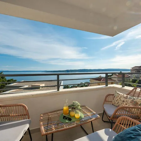 Sunnyside Luxury With Free Parking And Swimming Pool * Brela