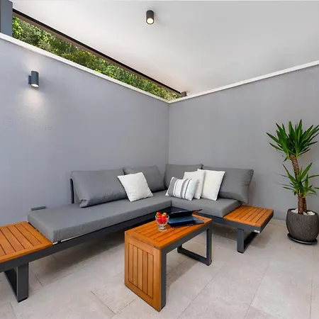 Appartement Sunnyside Luxury With Free Parking And Swimming Pool Brela